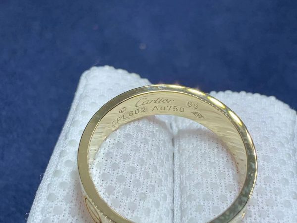 18K Yellow Gold Cartier Love Ring – B4084600