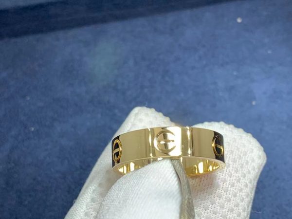 18K Yellow Gold Cartier Love Ring – B4084600
